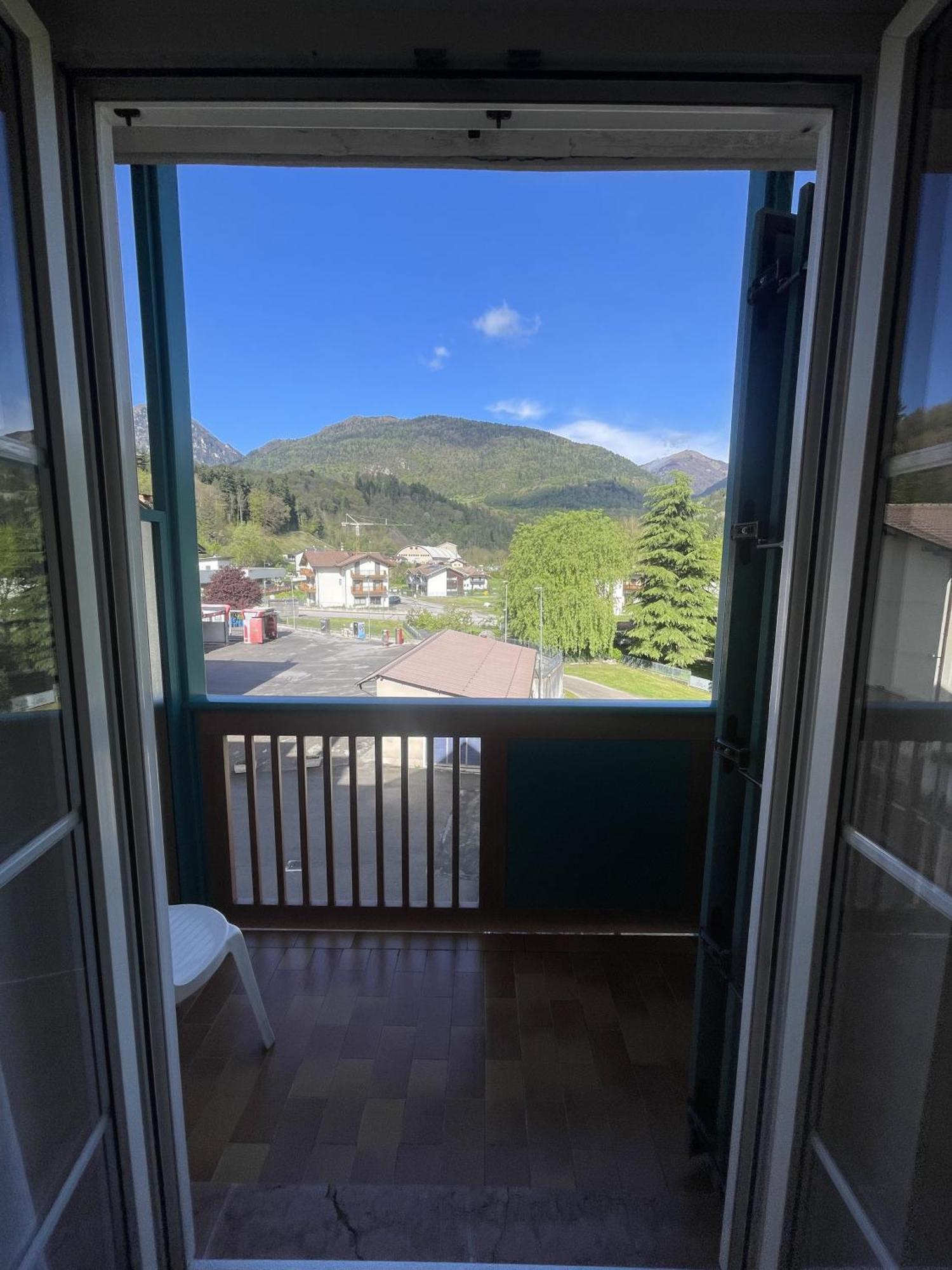 Hotel Bel Sit Comano Terme Exterior photo
