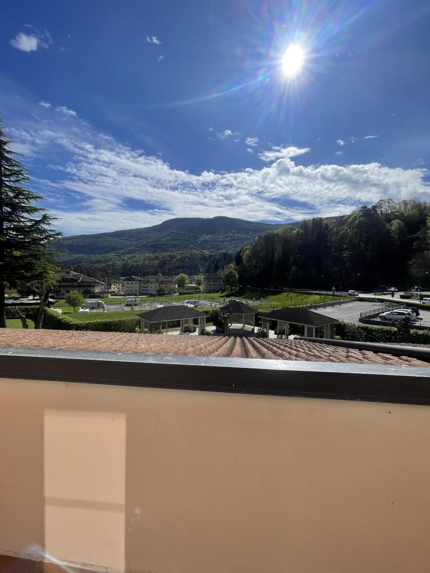 Hotel Bel Sit Comano Terme Exterior photo