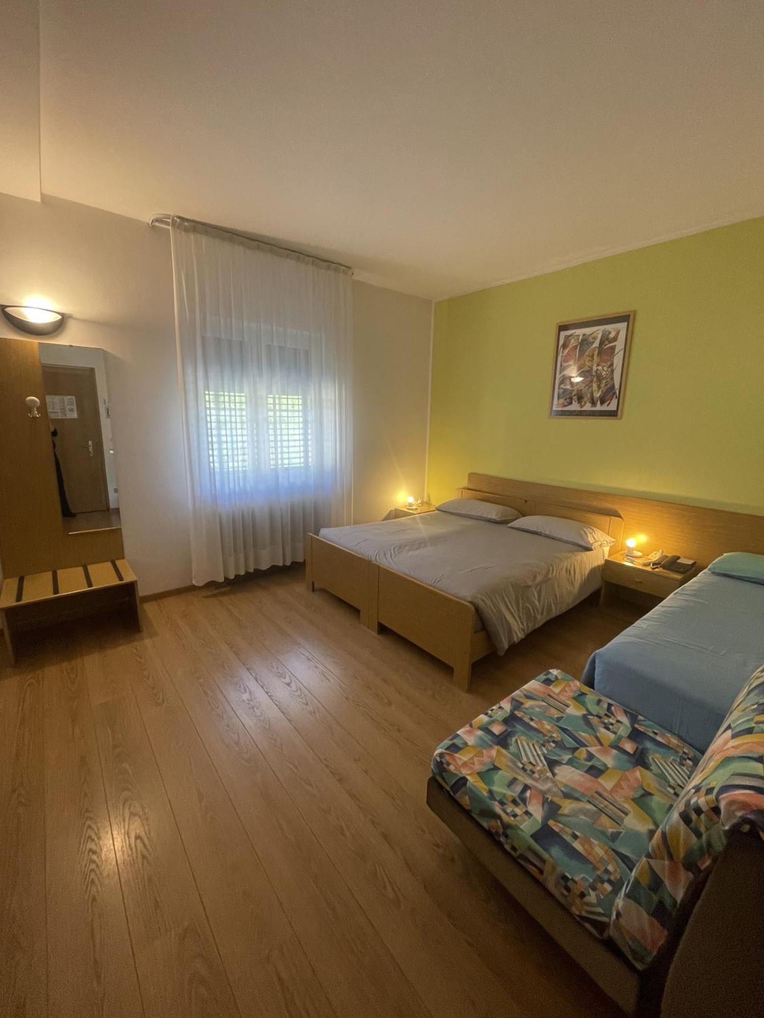Hotel Bel Sit Comano Terme Exterior photo