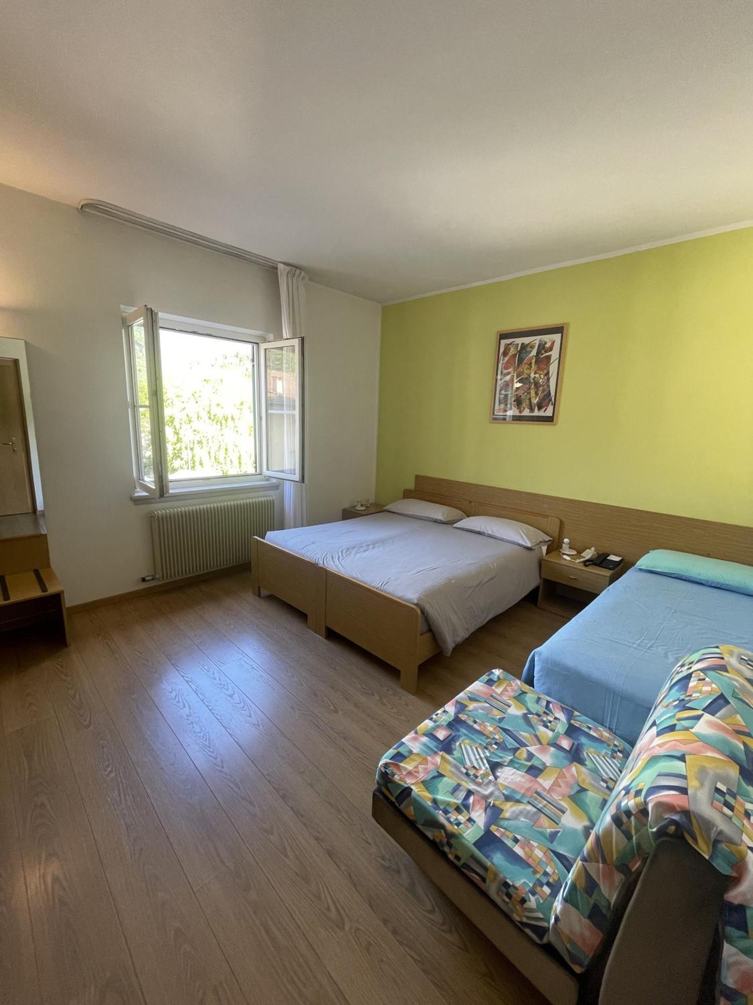Hotel Bel Sit Comano Terme Exterior photo